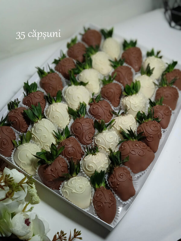 35 căpșuni