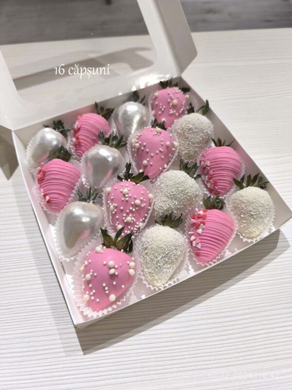16 căpșuni